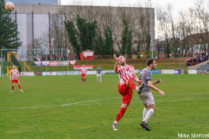 Sebastian " bobby" Reiniger und seine Kollegen von Lichtenberg 47 wollen gegen Anker gewinnen. Foto: Mike Menzel